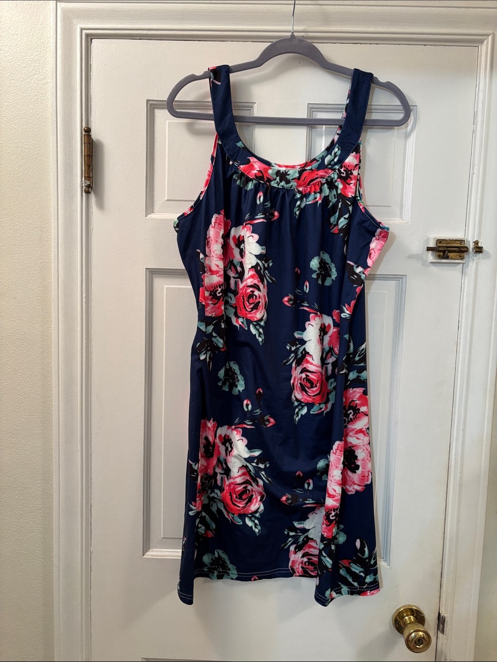 Women's Navy Floral Midi Dress - Navy with Pink Rose Print
Size XL